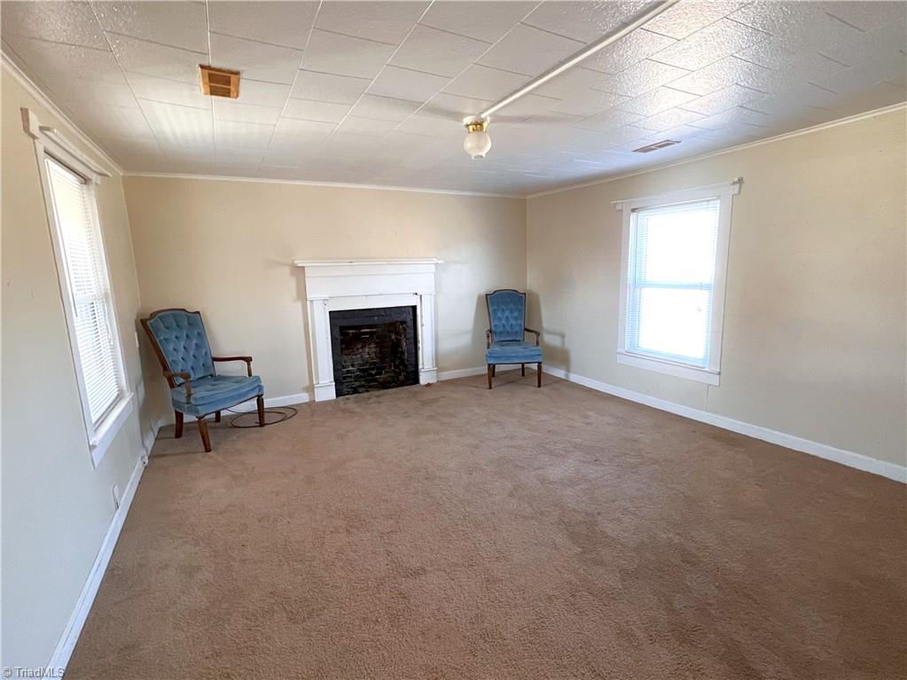 7155 Dennis Road Walnut Cove, NC 27052 - Photo 13 of 35 Living room