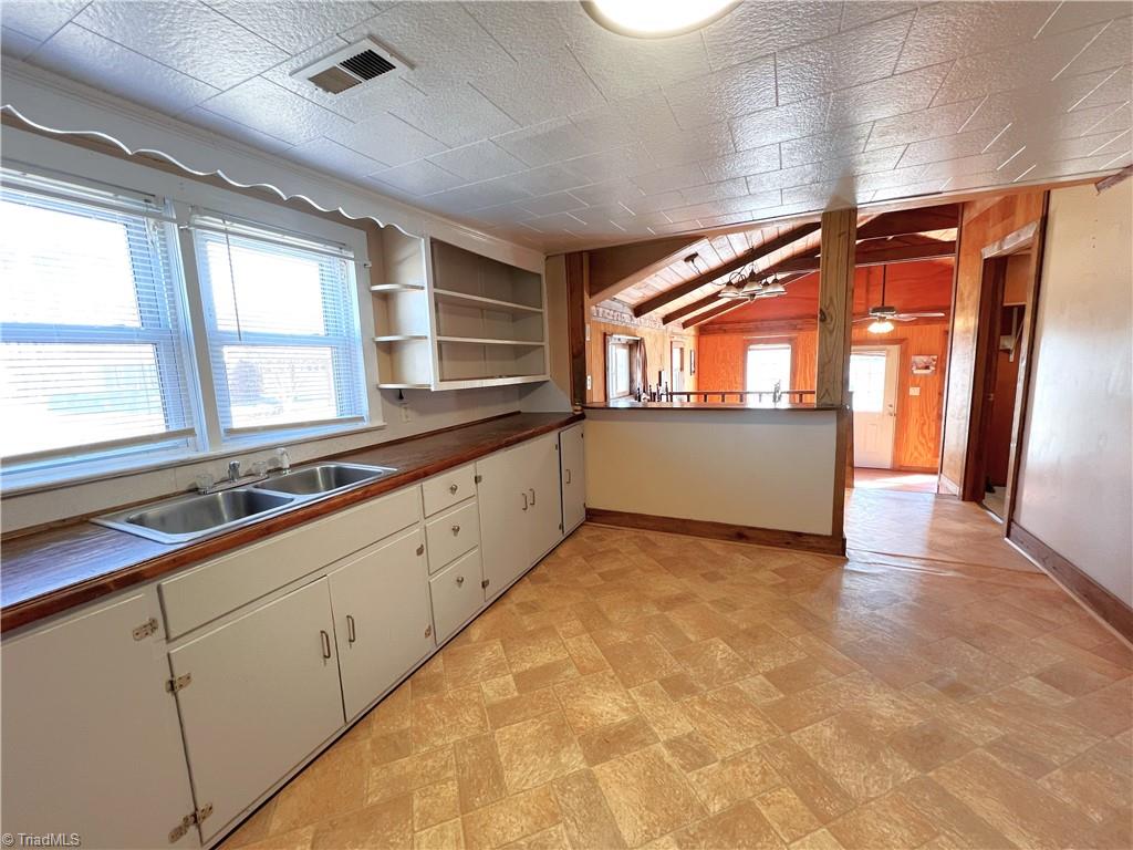 7155 Dennis Road Walnut Cove, NC 27052 - Photo 7 of 35 Kitchen