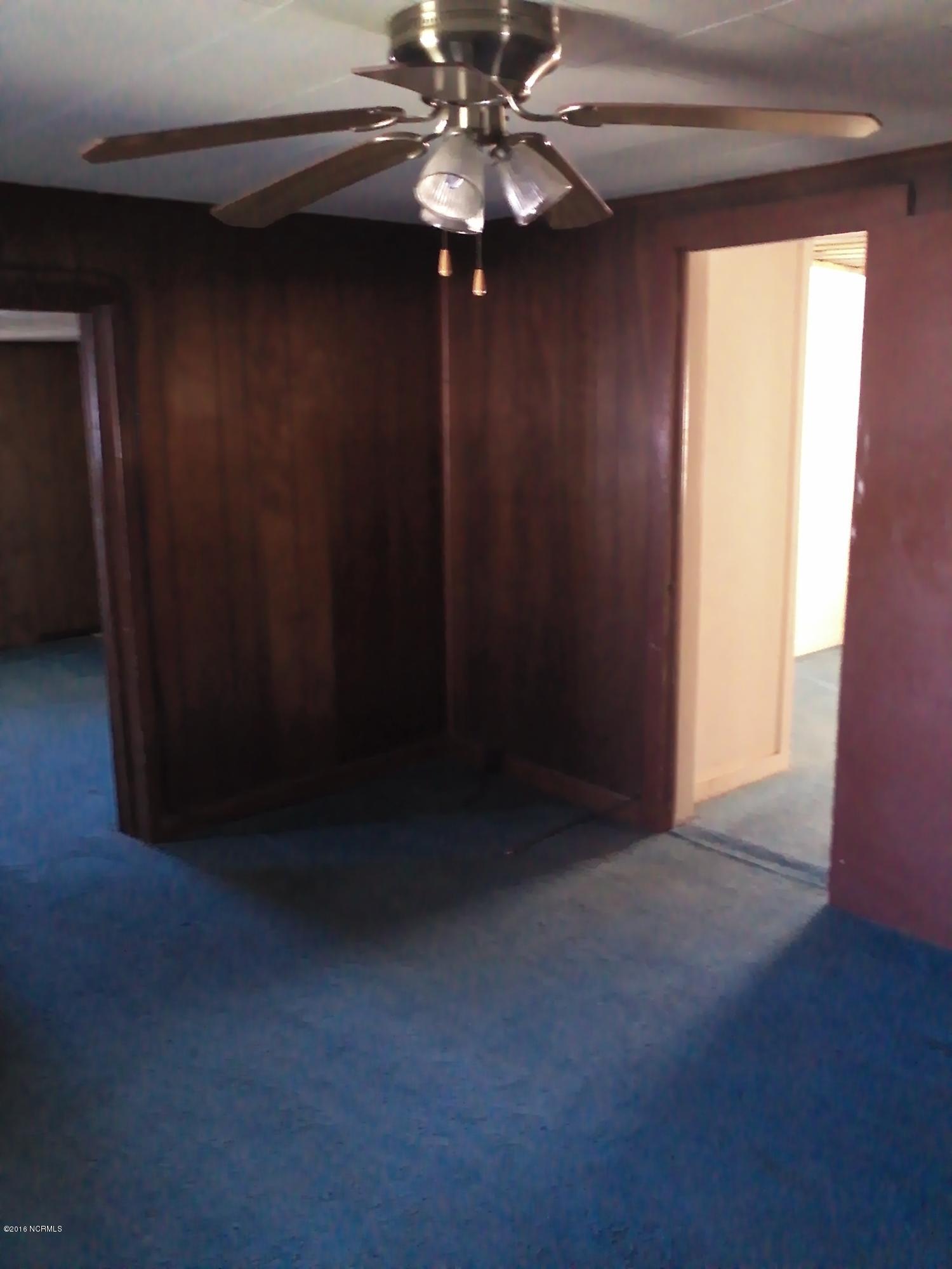 104 Evans Road St. Pauls, NC 28384 - Photo 7 of 10 7