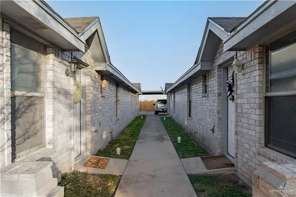 a path view of a pathway along a building