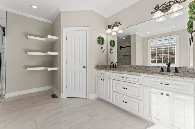 $950,000 | 104 Walnut Creek Way, Greenville, SC 29611