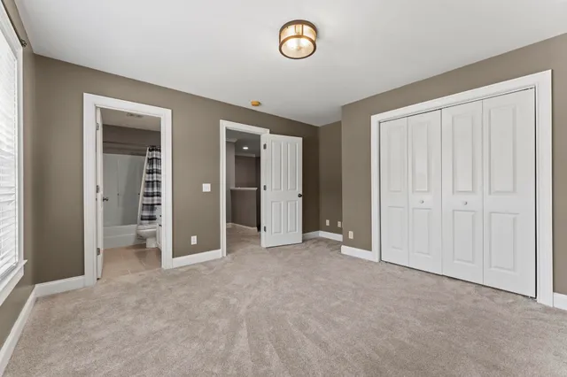 $950,000 | 104 Walnut Creek Way, Greenville, SC 29611