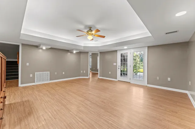 $950,000 | 104 Walnut Creek Way, Greenville, SC 29611