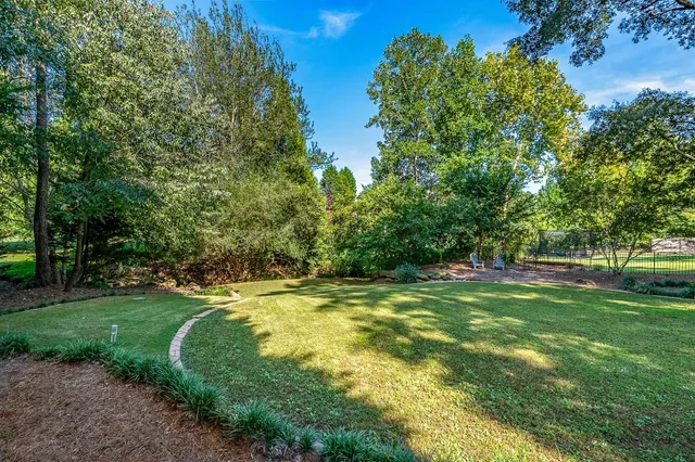 $950,000 | 104 Walnut Creek Way, Greenville, SC 29611