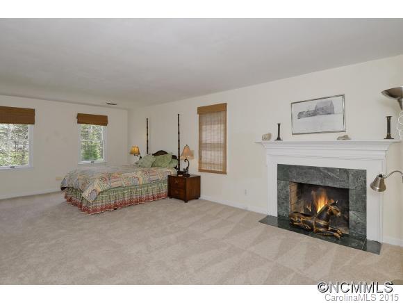 381 Racquet Club Road Asheville, NC 28803 - Photo 14 of 24 Gallery Image 14