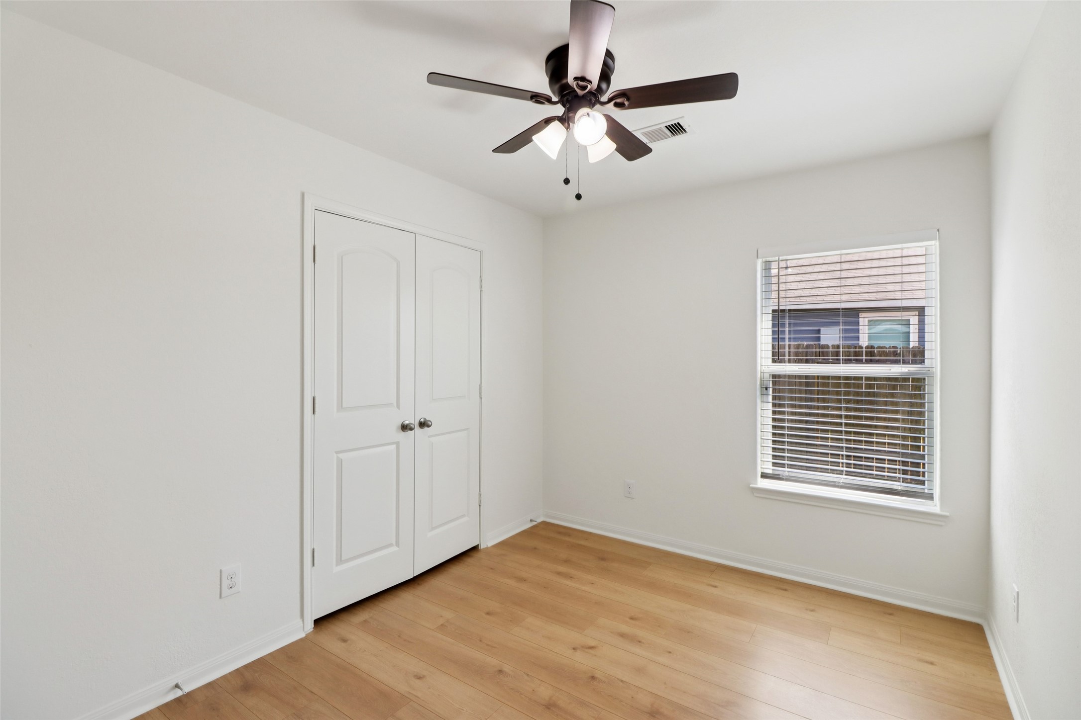 8006 Distant Harbor Road Baytown, TX 77523 - Photo 20 of 27