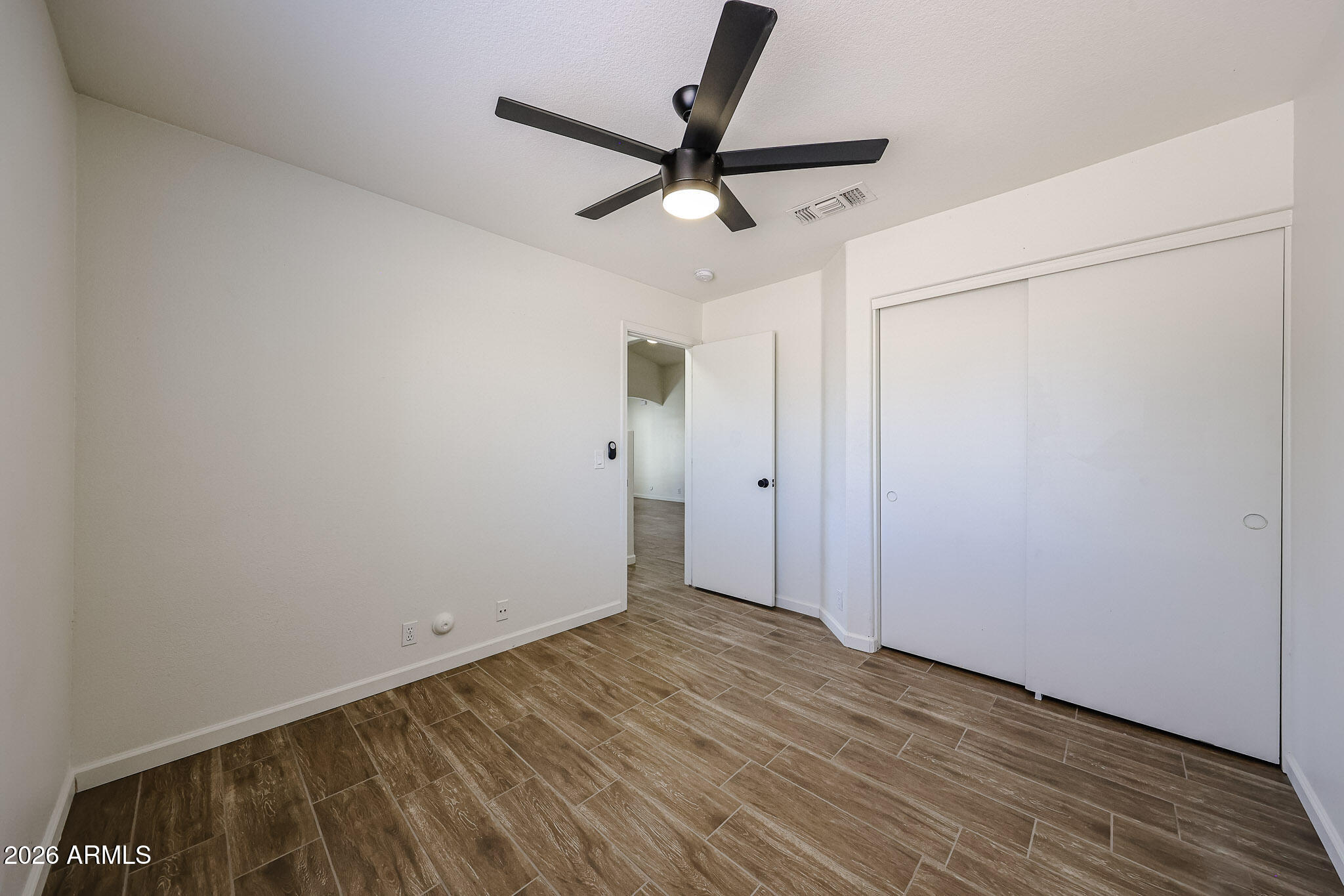 4047 East Jojoba Road Phoenix, AZ 85044 - Photo 20 of 41