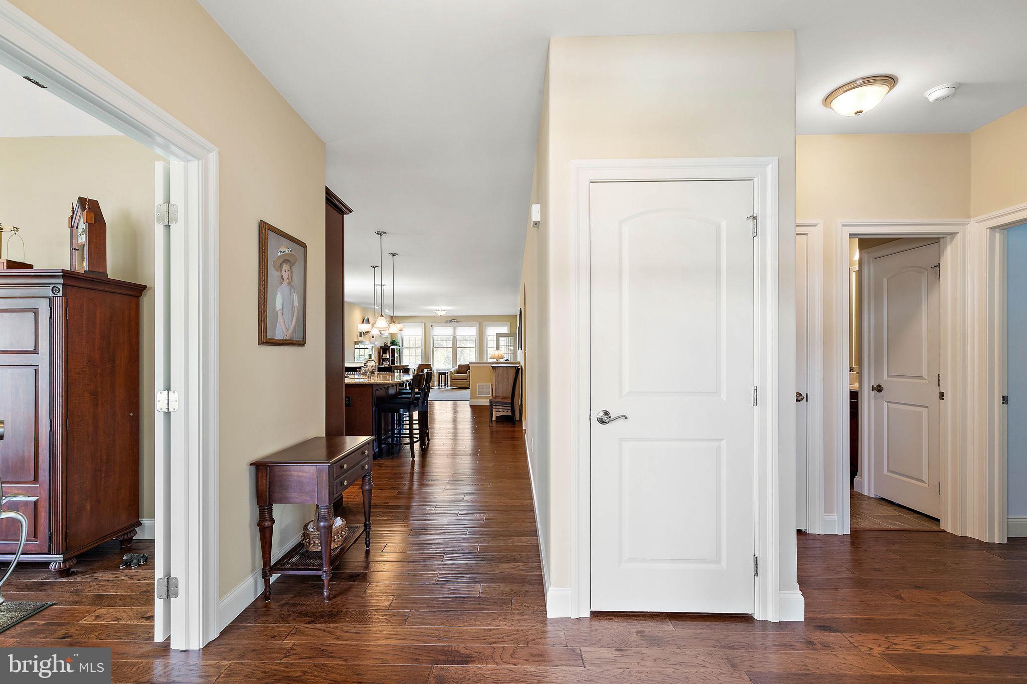 716 Bee Rdg Path Cochranville, PA 19330 - Photo 6 of 54 Foyer