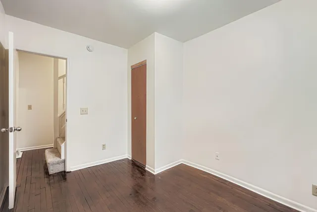 $249,900 | 475 Lawson Avenue West, St. Paul, MN 55117