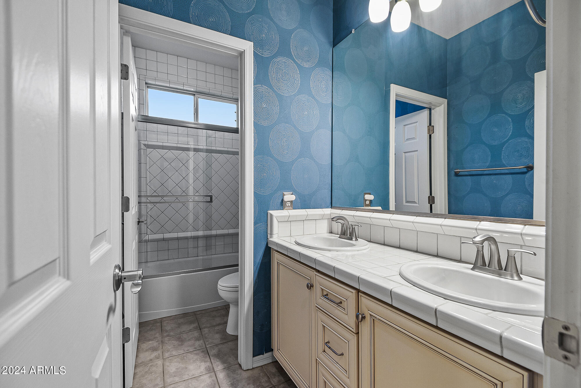 3561 East Weather Vane Road Gilbert, AZ 85296 - Photo 36 of 62 Upstairs secondary bathroom