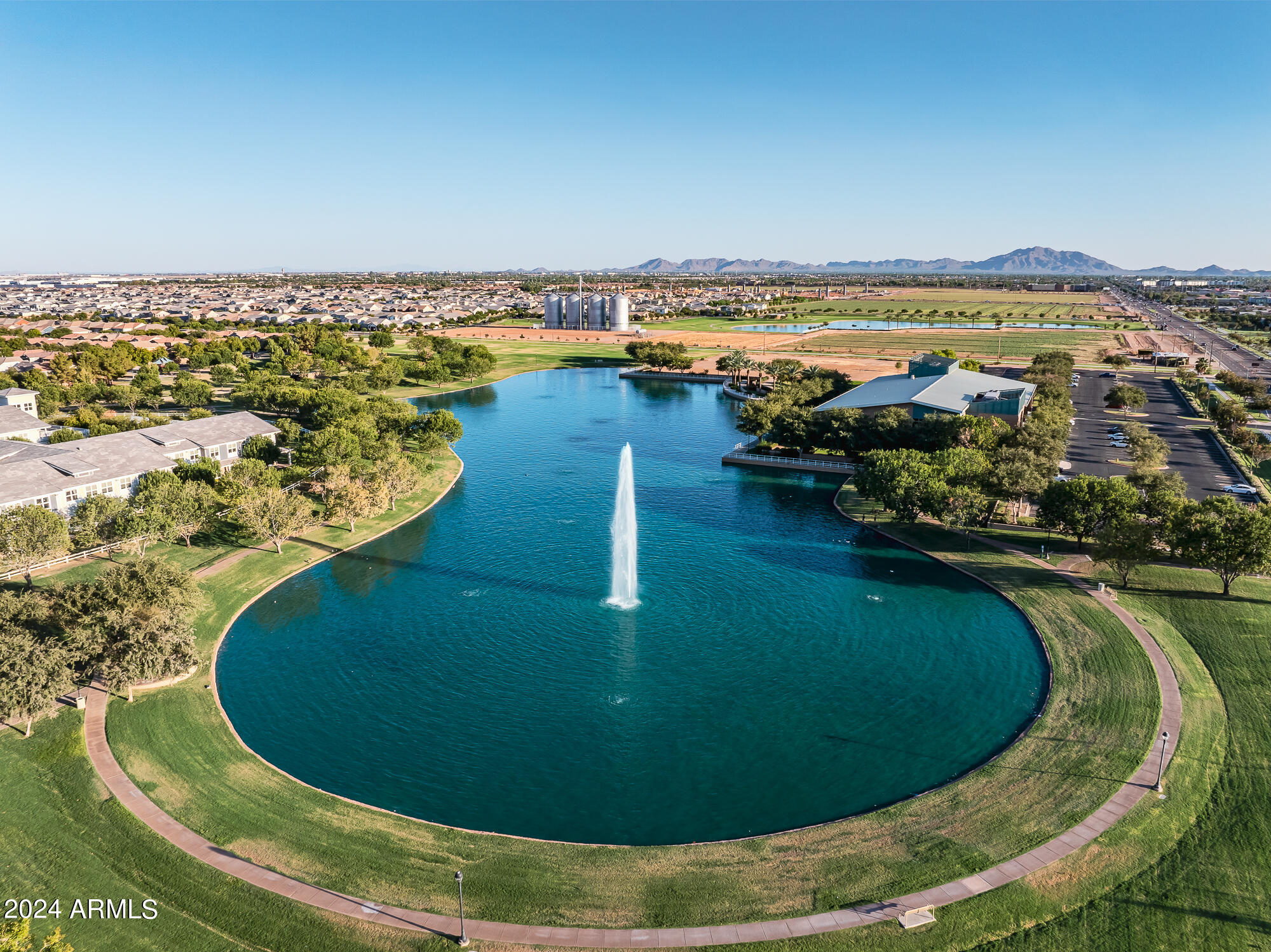 3561 East Weather Vane Road Gilbert, AZ 85296 - Photo 49 of 62 Community pond