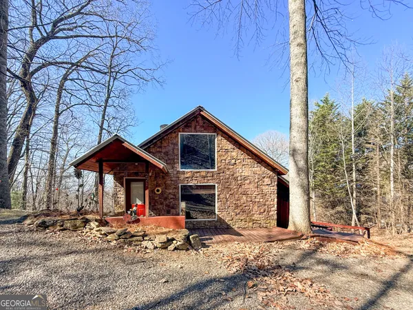 $339,900 | 221 Wilson Way, Blairsville, GA 30512