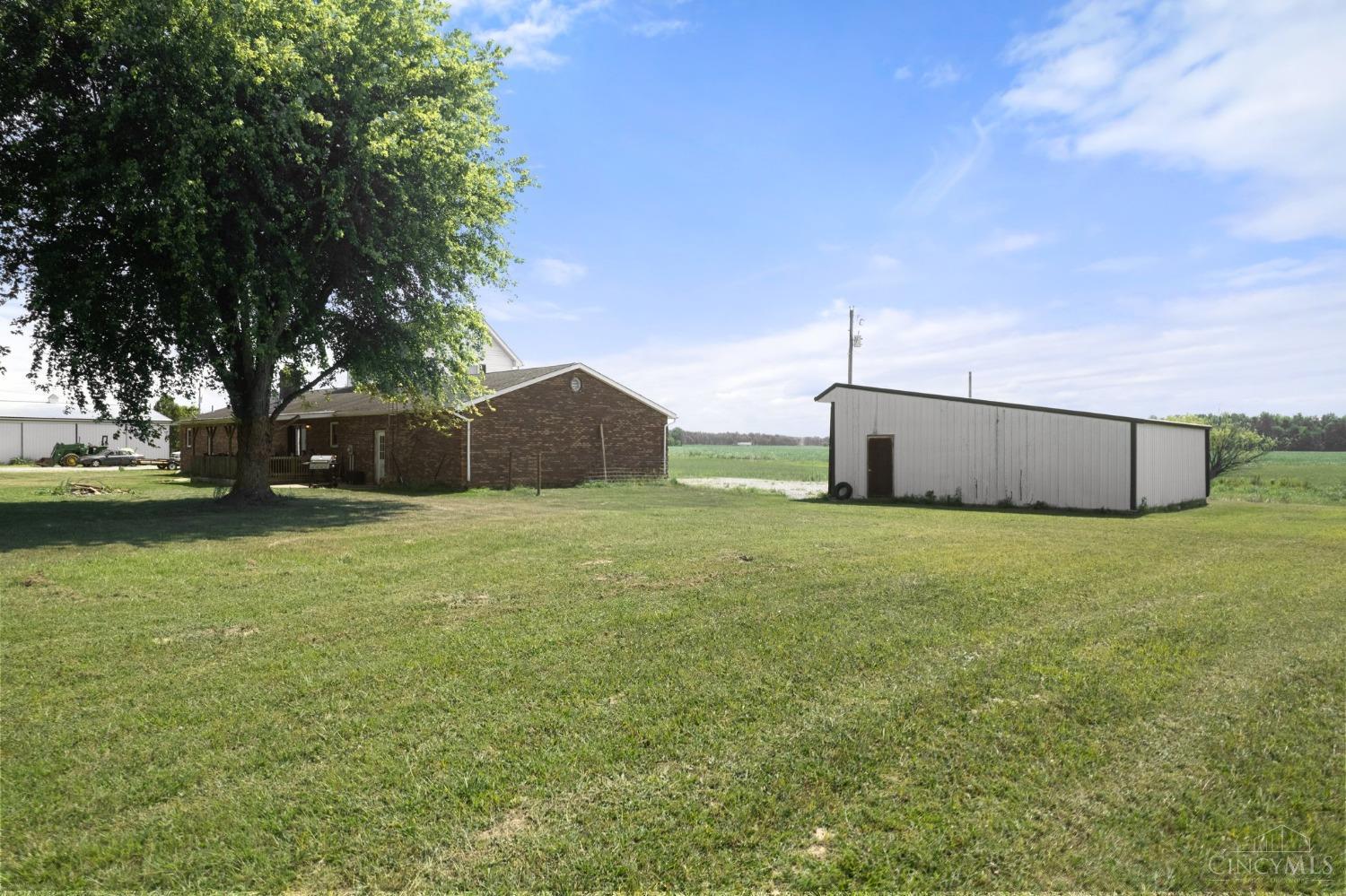 3305 North Sanders Road Hillsboro, OH 45133 - Photo 4 of 38 Gallery Image 4