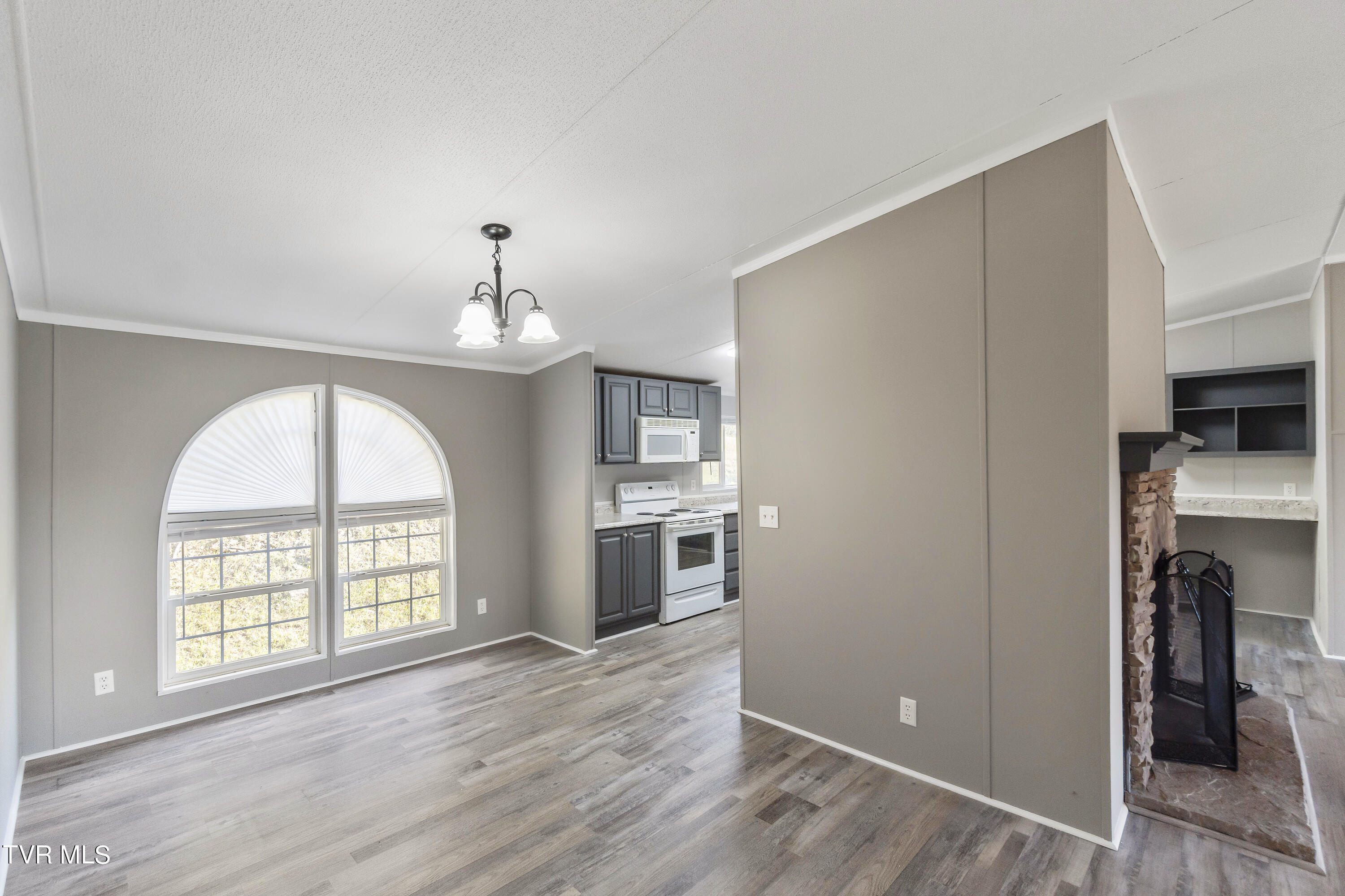 790 West Pines Road Afton, TN 37616 - Photo 17 of 58 10
