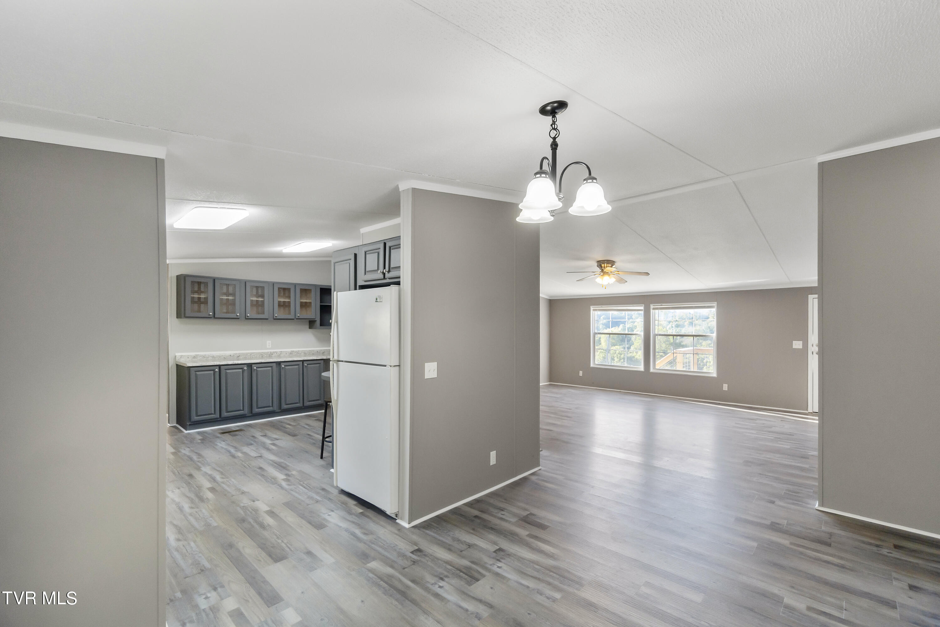 790 West Pines Road Afton, TN 37616 - Photo 18 of 58 11