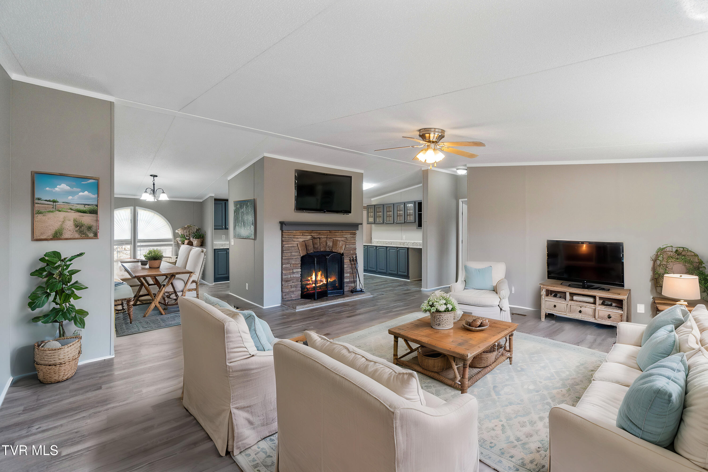 790 West Pines Road Afton, TN 37616 - Photo 4 of 58 8 staged