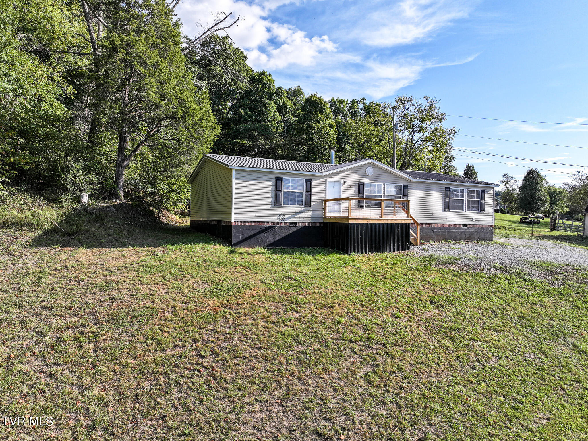 790 West Pines Road Afton, TN 37616 - Photo 47 of 58 41