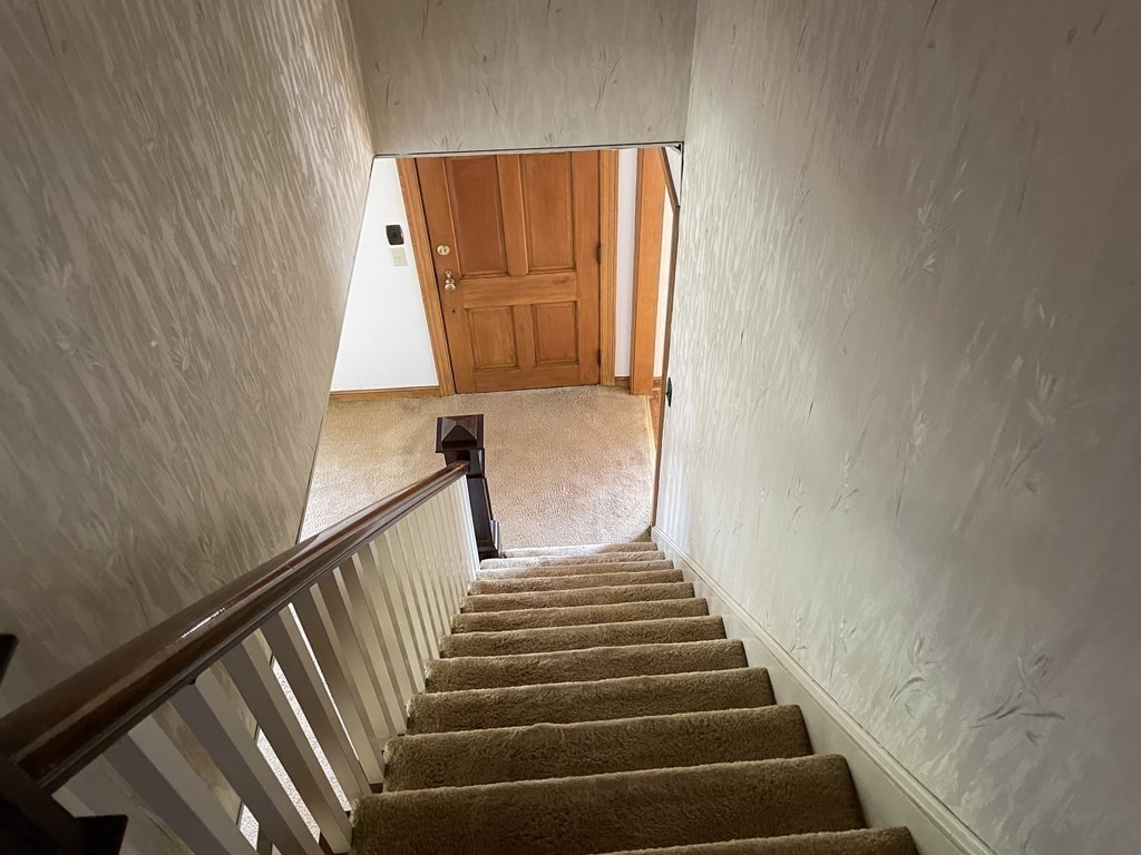 28 Harwich Street Worcester, MA 01607 - Photo 9 of 29 Gallery Image 9
