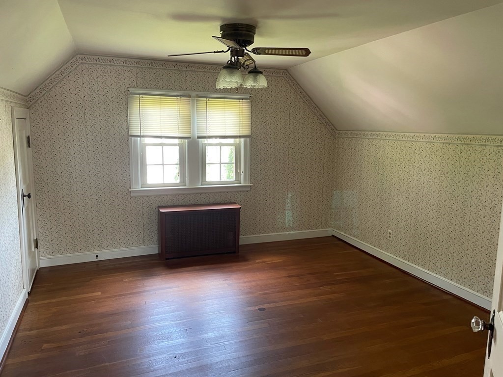 28 Harwich Street Worcester, MA 01607 - Photo 10 of 29 Gallery Image 10