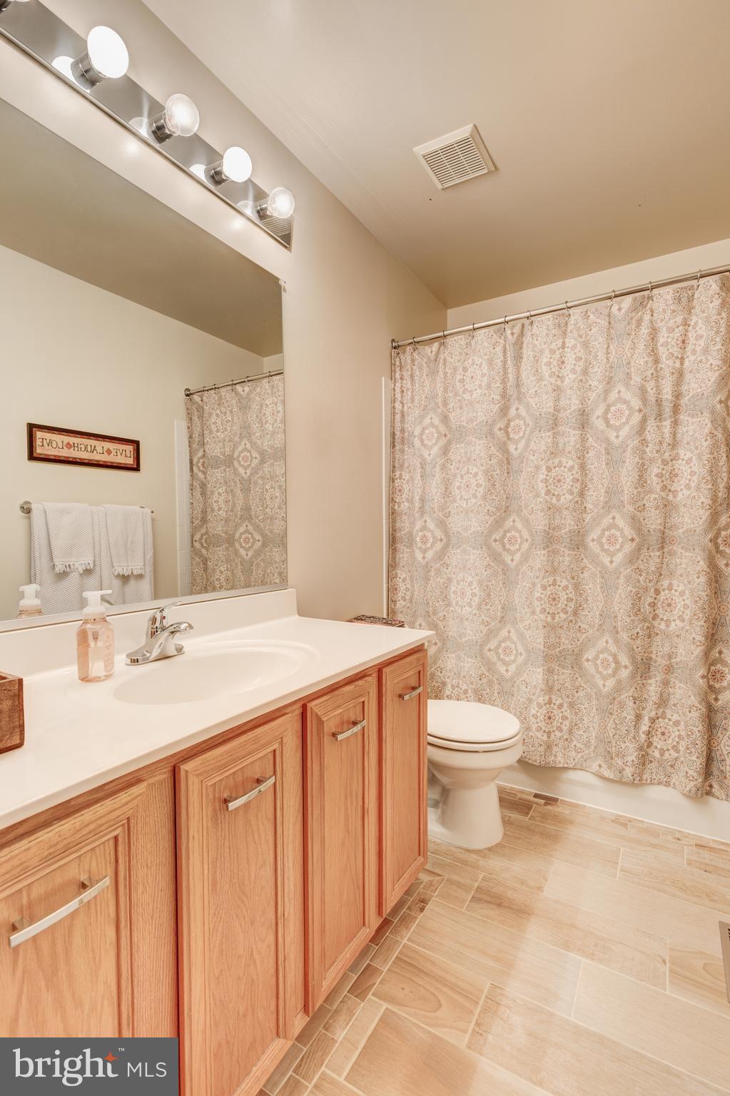 324 Belltown Road Owings Mills, MD 21117 - Photo 30 of 42 Hall bath upstairs