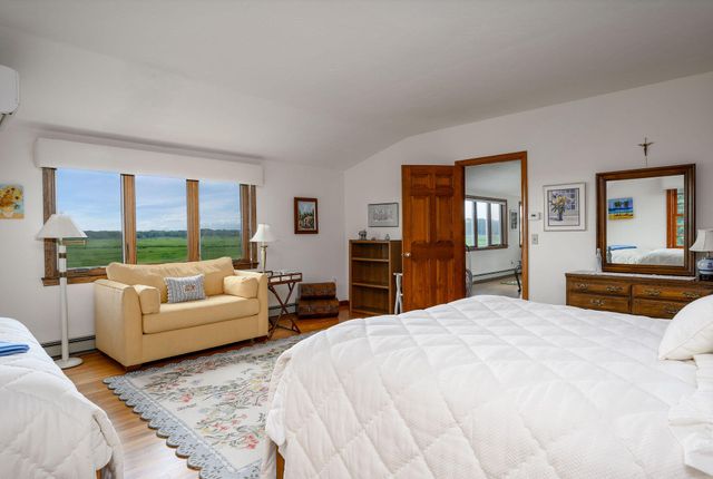 $1,875,000 | 55 Hilliards Hayway, West Barnstable, MA 02668