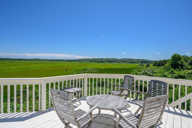 $1,875,000 | 55 Hilliards Hayway, West Barnstable, MA 02668