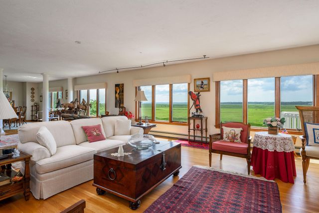 $1,875,000 | 55 Hilliards Hayway, West Barnstable, MA 02668