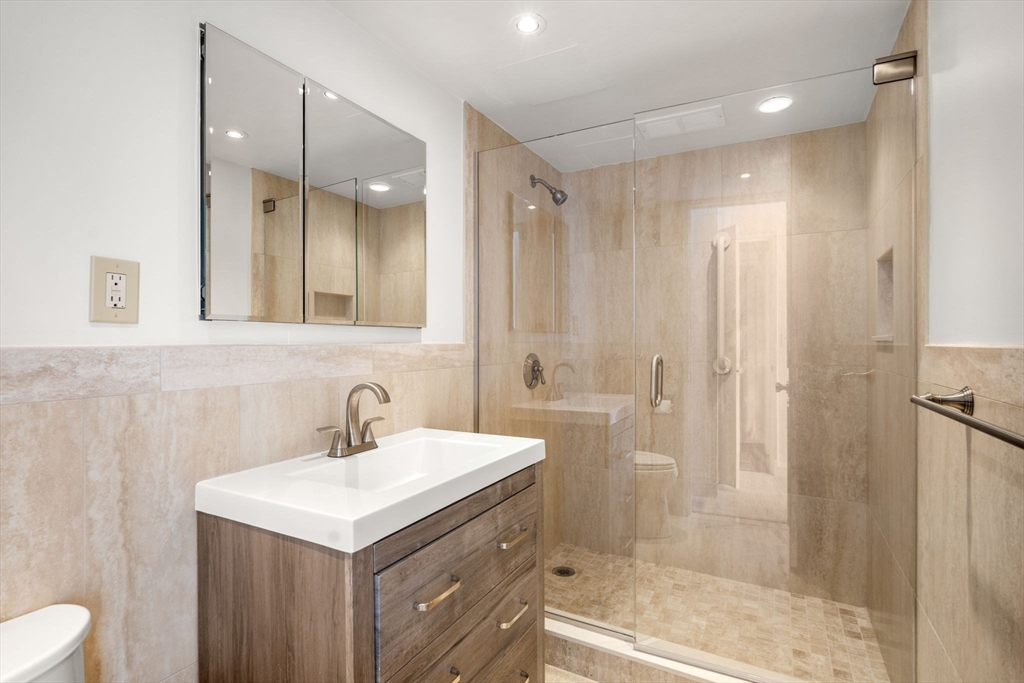 330 Beacon Street, Unit 153 Boston, MA 02116 - Photo 9 of 11