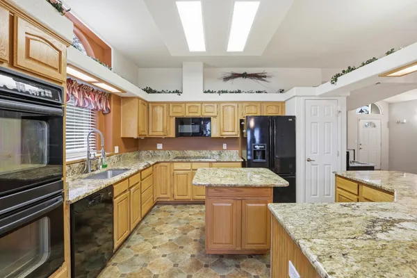 $390,000 | 401 East Poplar, Tekoa, WA 99033