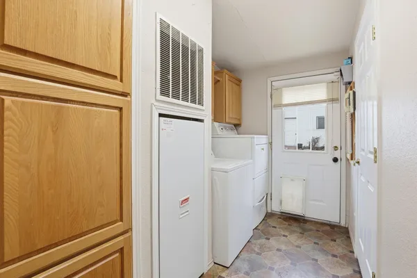 $390,000 | 401 East Poplar, Tekoa, WA 99033