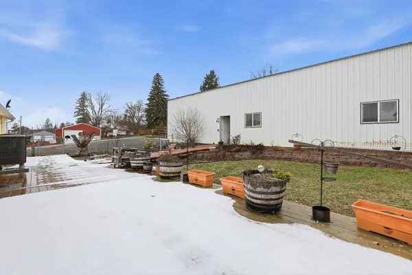 $390,000 | 401 East Poplar, Tekoa, WA 99033