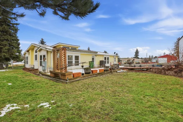 $390,000 | 401 East Poplar, Tekoa, WA 99033