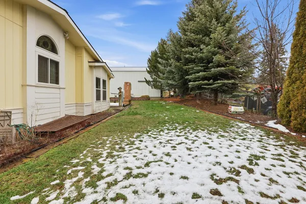 $390,000 | 401 East Poplar, Tekoa, WA 99033