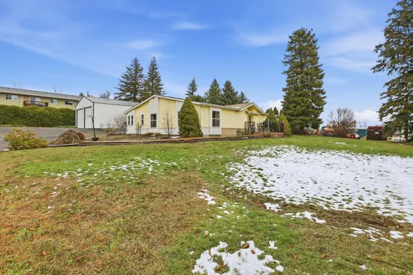 $390,000 | 401 East Poplar, Tekoa, WA 99033