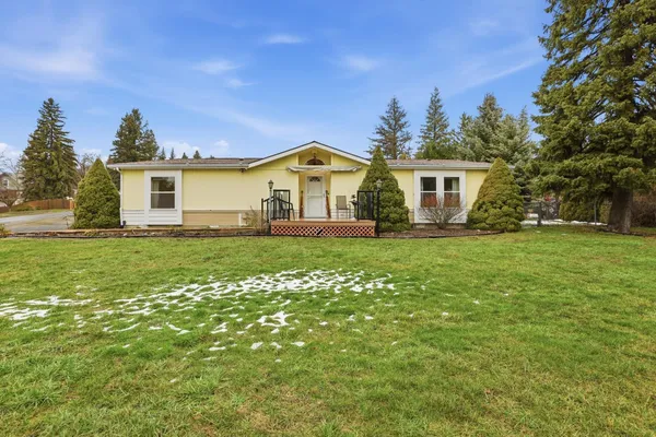 $390,000 | 401 East Poplar, Tekoa, WA 99033