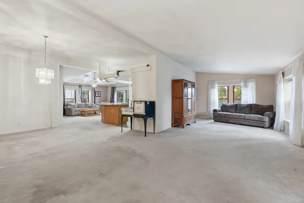 $390,000 | 401 East Poplar, Tekoa, WA 99033