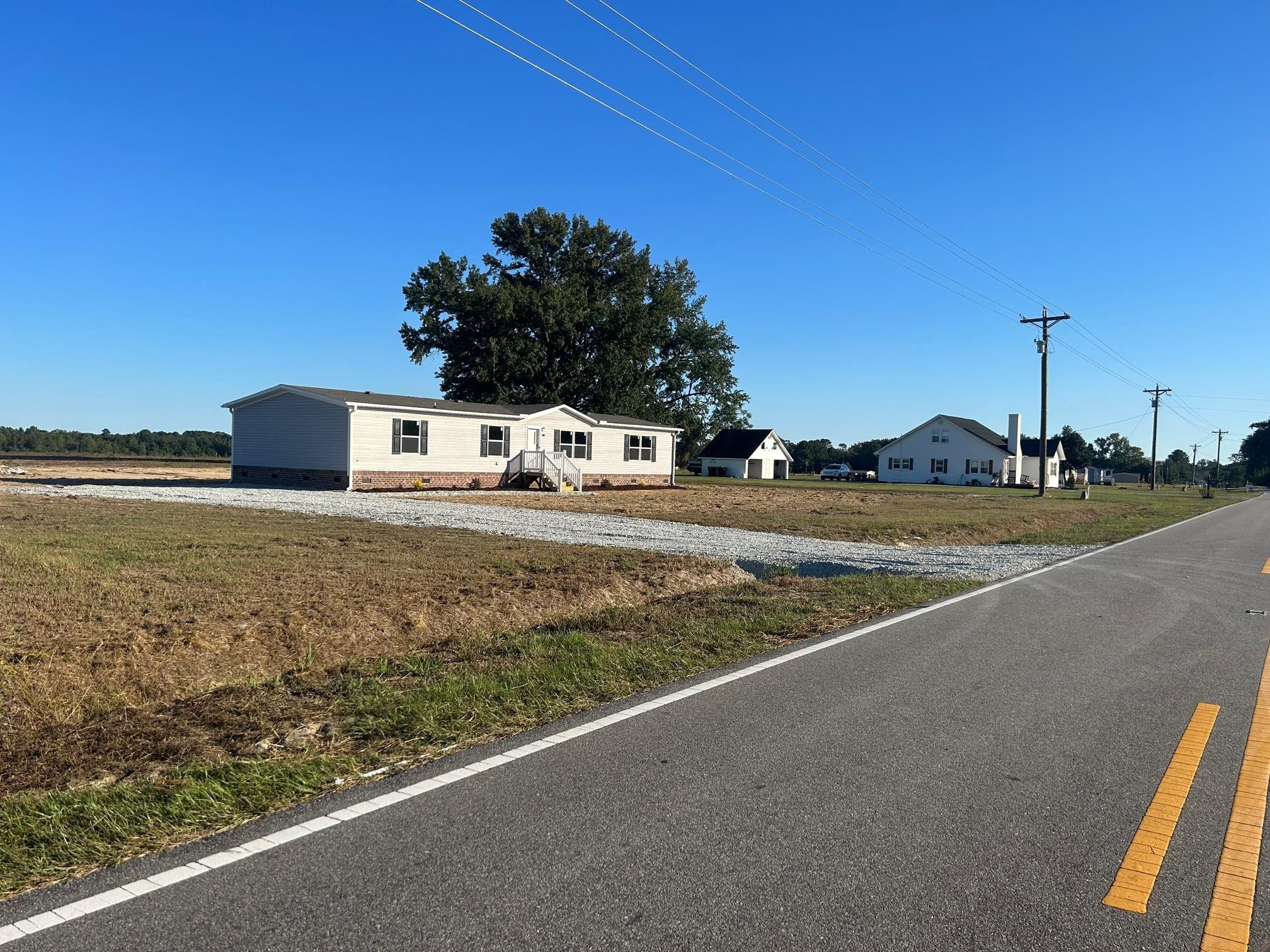 3074 Basstown Road Clinton, NC 28328 - Photo 2 of 24 Photo 2