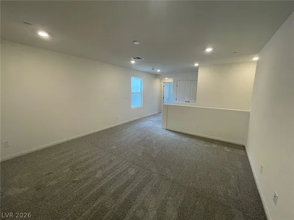 $2,850 | 10806 River Jct Avenue, Las Vegas, NV 89166