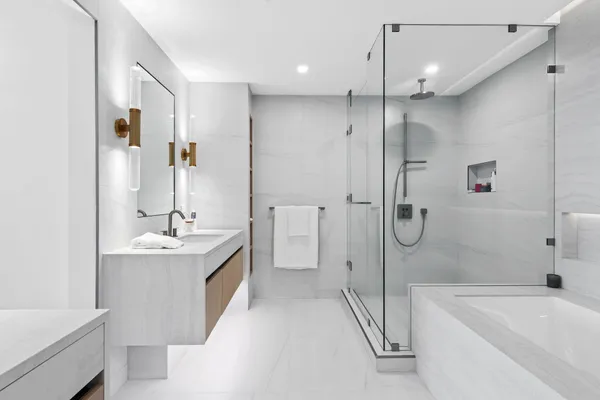 $14,950 | 900 North Ocean Boulevard, Unit 1404, Pompano Beach, FL 33062