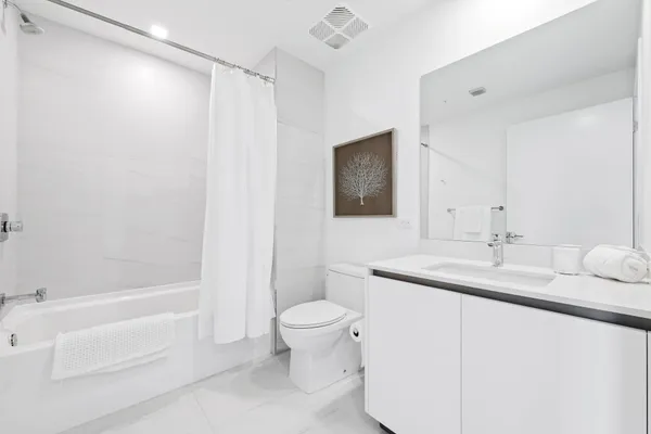 $14,950 | 900 North Ocean Boulevard, Unit 1404, Pompano Beach, FL 33062