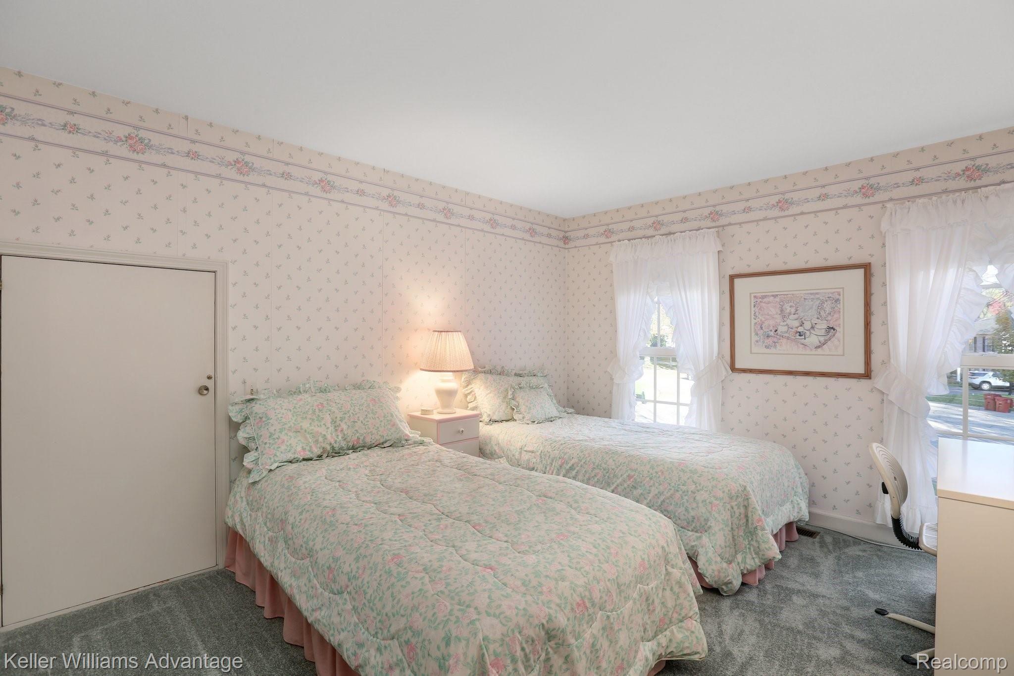888 Hemlock Court Rochester, MI 48307 - Photo 19 of 32 Bedroom with access to bonus space over the garage