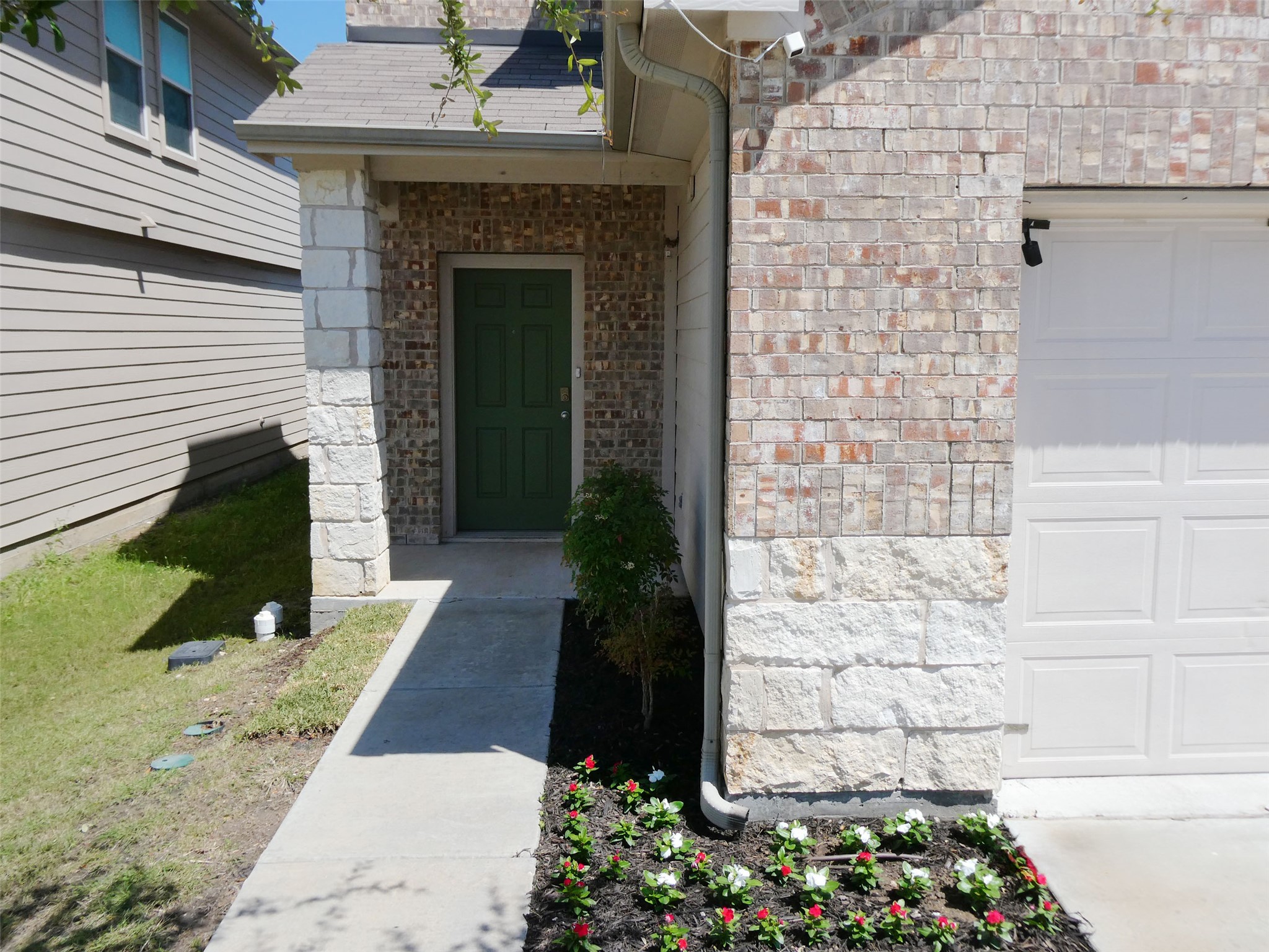 15003 Shalestone Way Manor, TX 78653 - Photo 3 of 21
