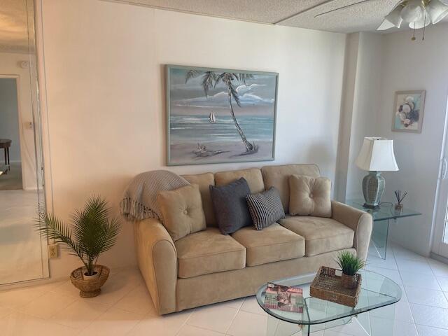 336 North Birch Road, Unit 6D Fort Lauderdale, FL 33304 - Photo 19 of 37 IMG_3465