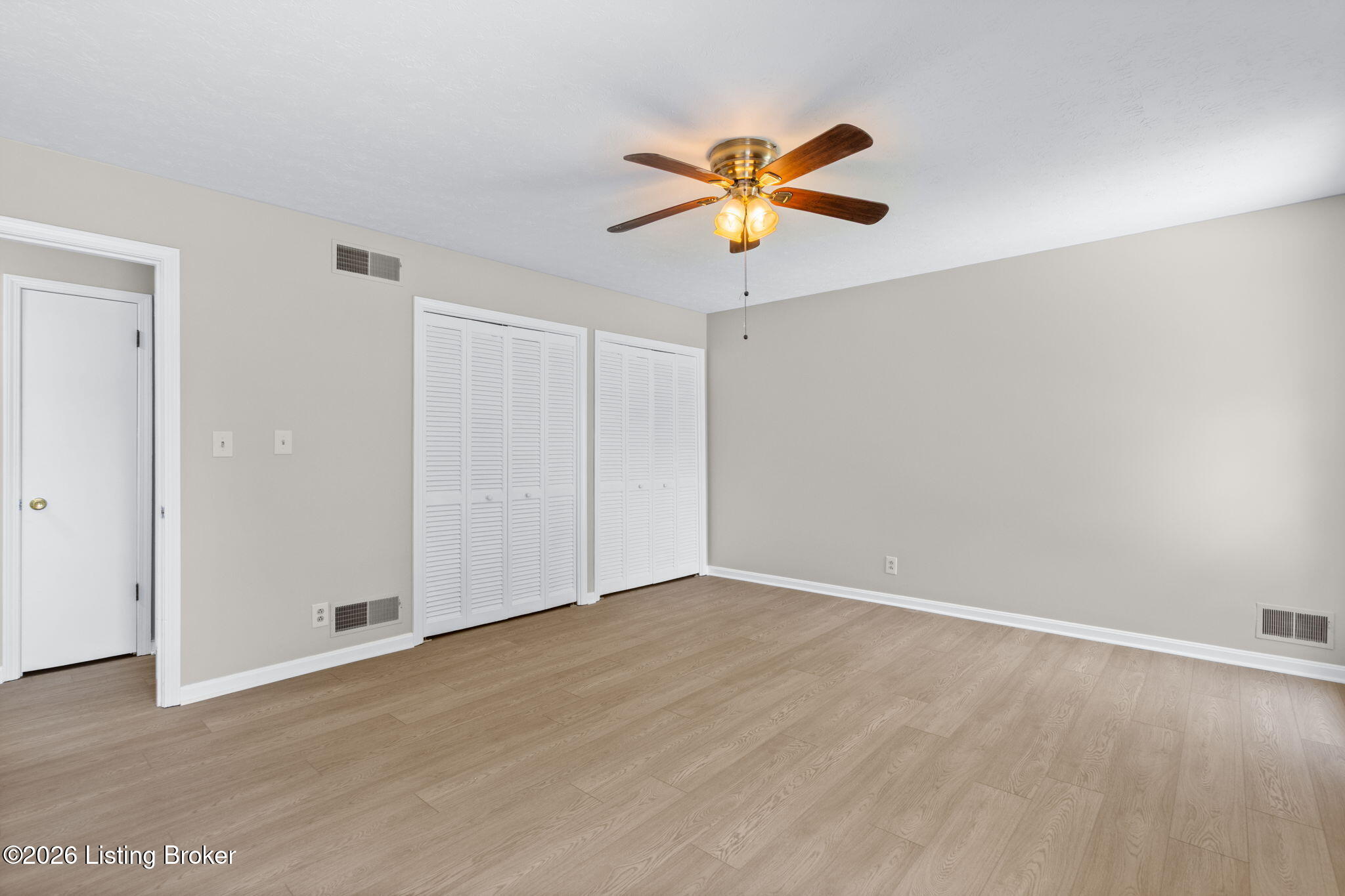 7705 Tempsclair Road Louisville, KY 40220 - Photo 32 of 61 33-web-or-mls-4F0A5094