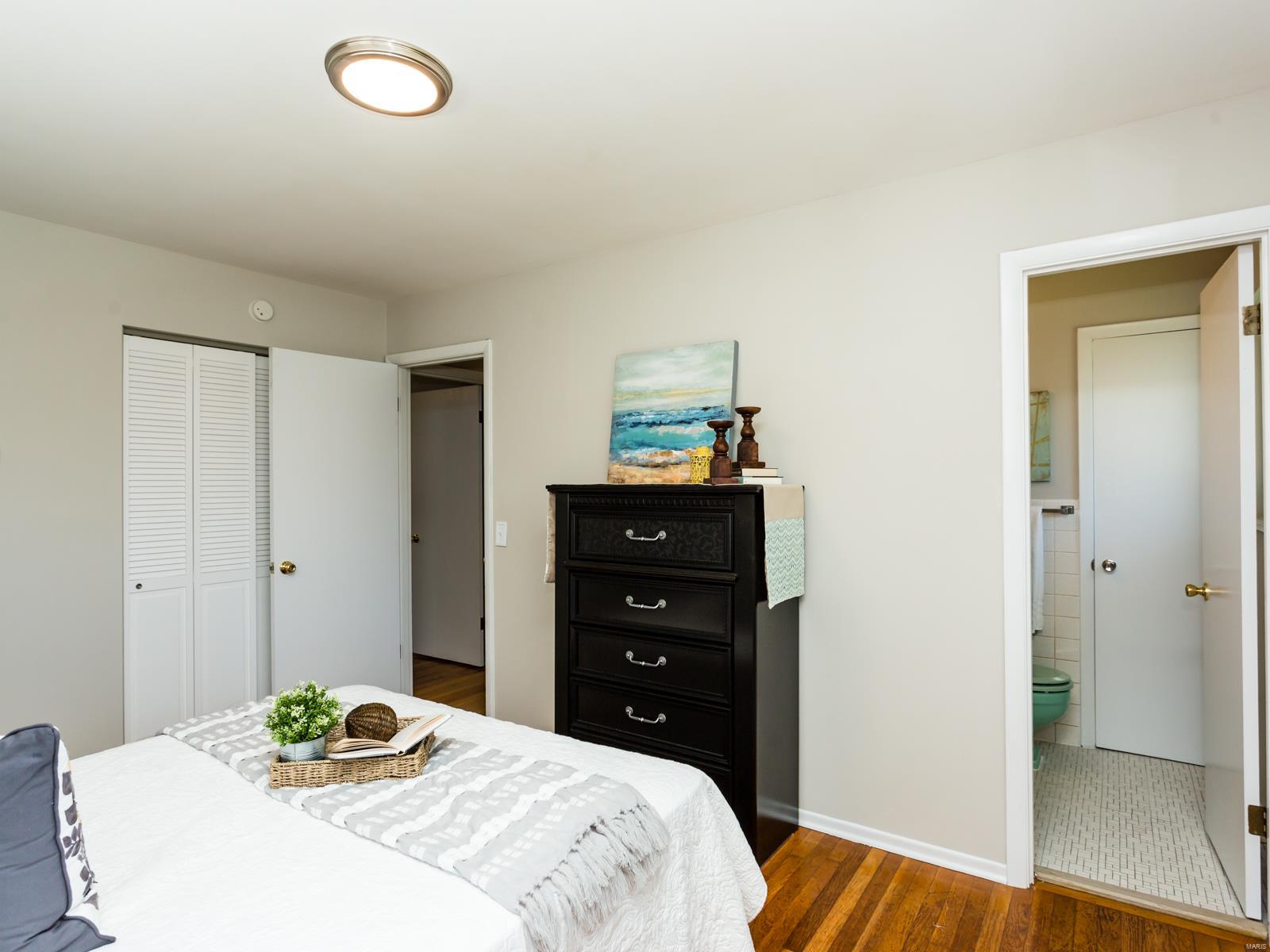 556 Lind Road St. Louis, MO 63125 - Photo 12 of 22 Gallery Image 12