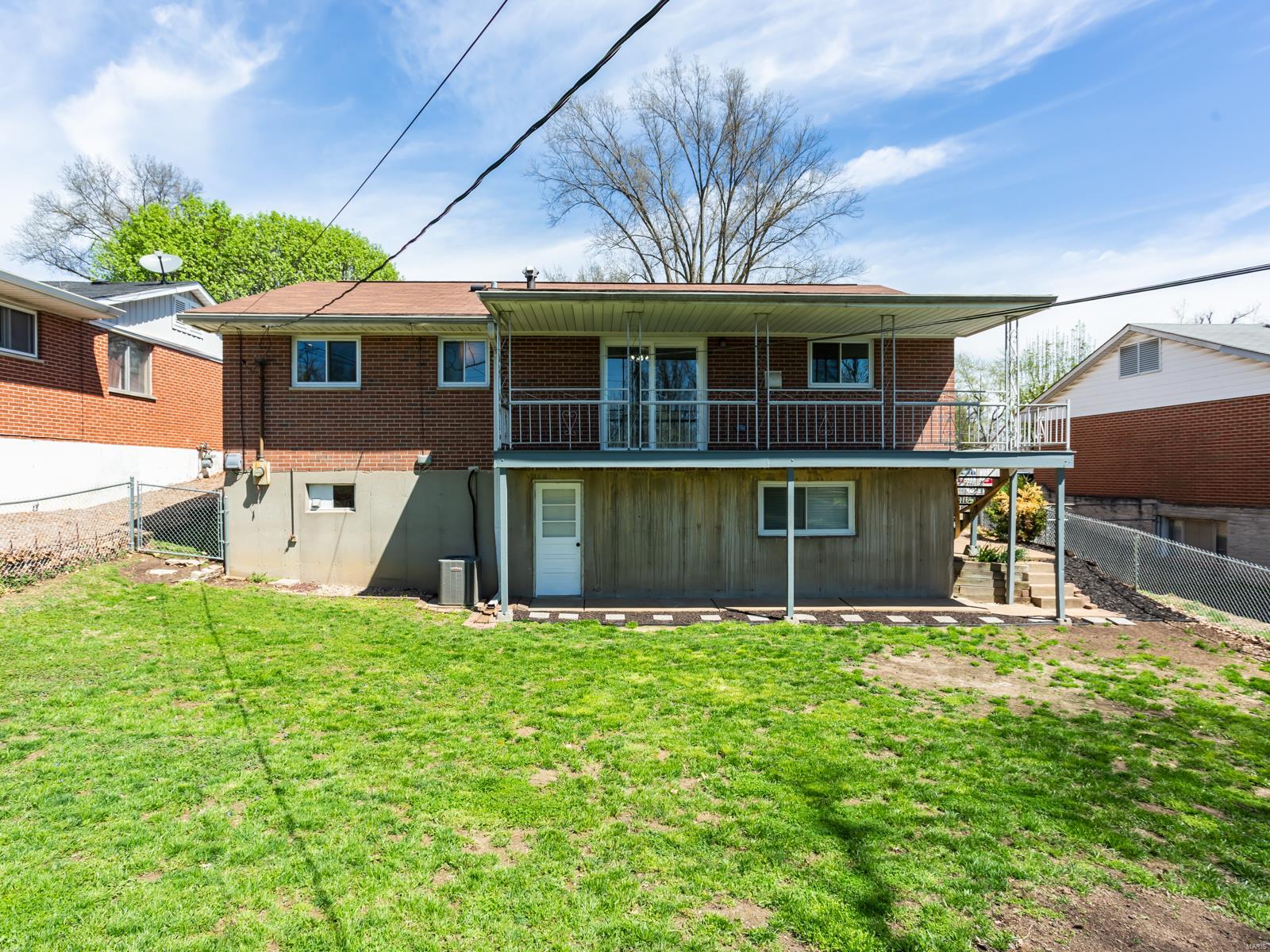 556 Lind Road St. Louis, MO 63125 - Photo 21 of 22 Gallery Image 21