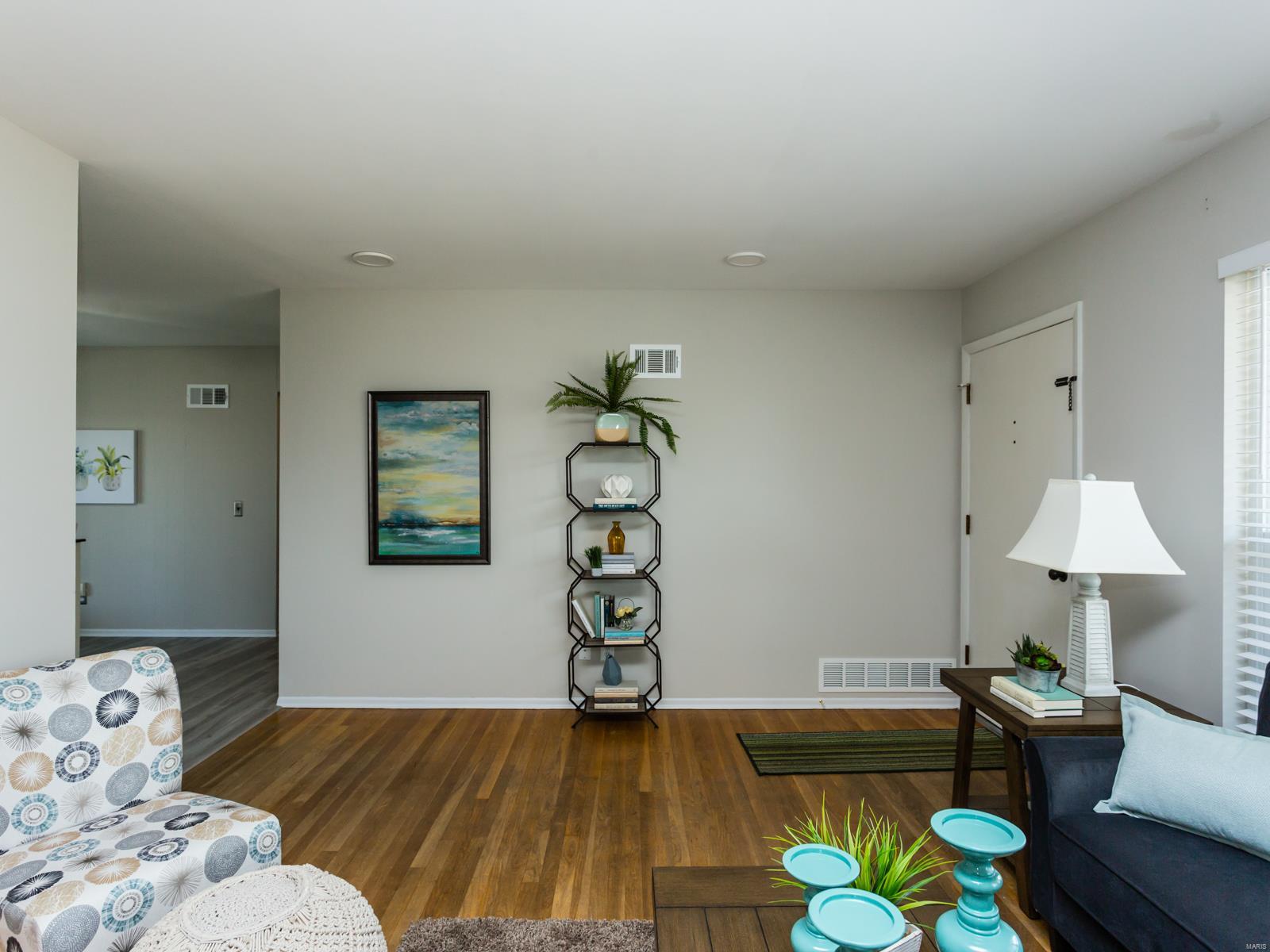 556 Lind Road St. Louis, MO 63125 - Photo 6 of 22 Gallery Image 6