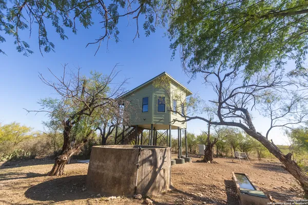 $4,850,000 | 1 Fm 334, Brackettville, TX 78832