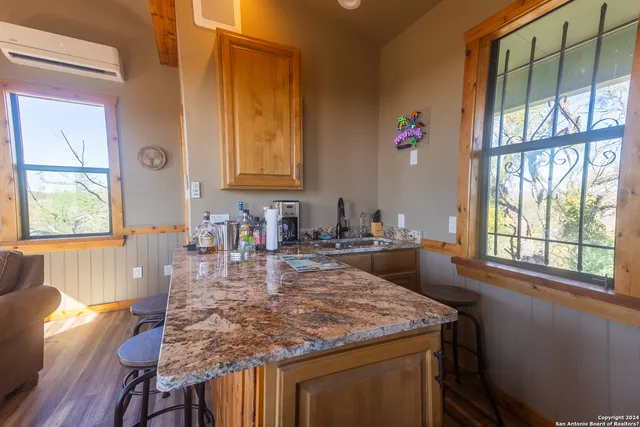 $4,850,000 | 1 Fm 334, Brackettville, TX 78832