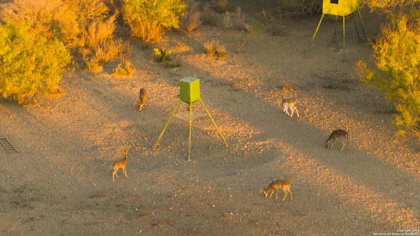 $4,850,000 | 1 Fm 334, Brackettville, TX 78832